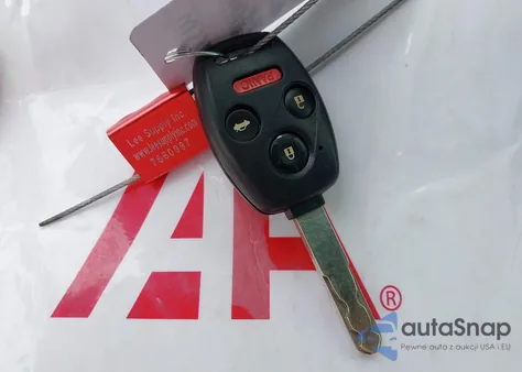 2011 Honda Accord 3.5 Ex-L from USA, damaged, VIN 1HGCP3F8XBA012842